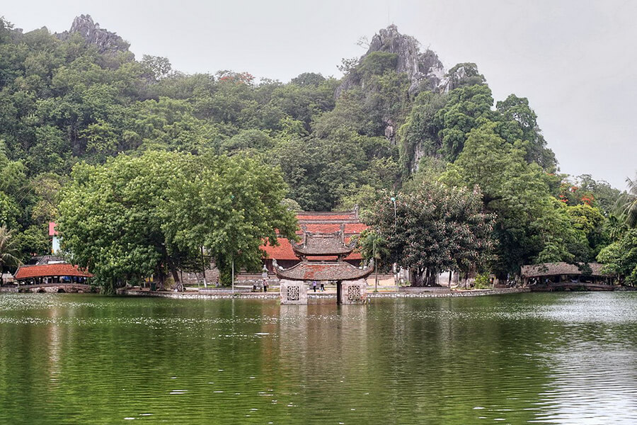 Hanoi Countryside Cycling Tour Thay Tay Phuong Pagoda 1 Day